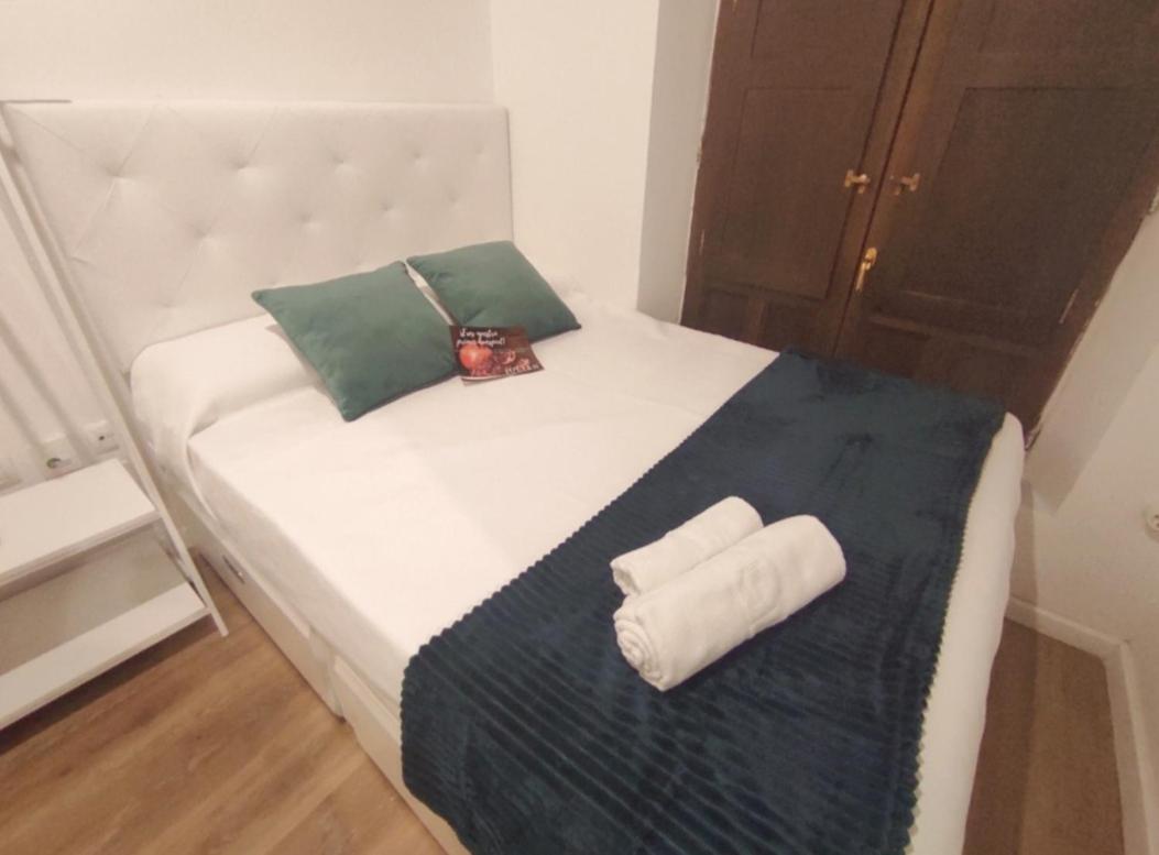 Loft En Carrera De La Virgen Apartment Granada Ngoại thất bức ảnh